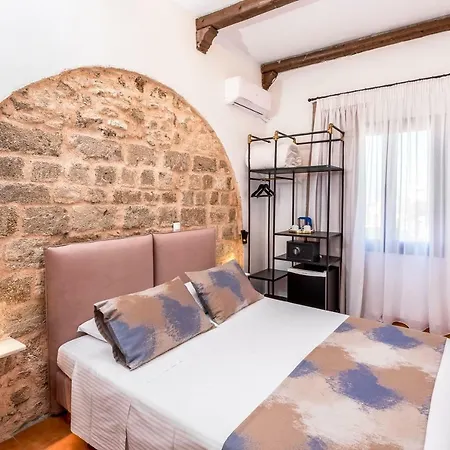 Penzion Casa De La Sera